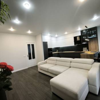 Продается 3-х комнатная квартира, 79,9 м²