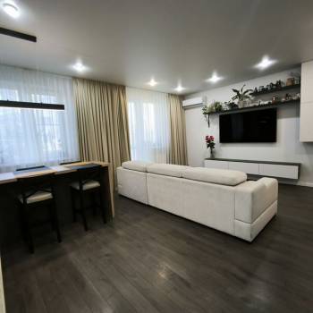 Продается 3-х комнатная квартира, 79,9 м²