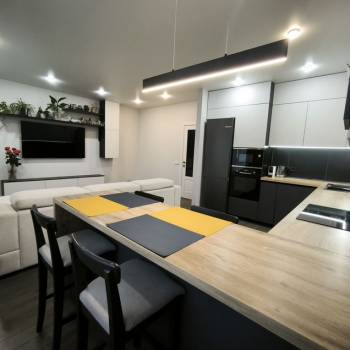 Продается 3-х комнатная квартира, 79,9 м²