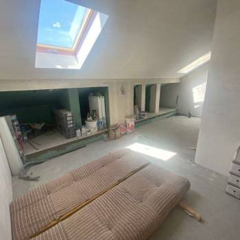 Продается 1-комнатная квартира, 36 м²