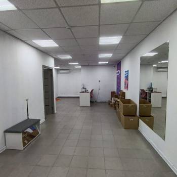Сдается Нежилое помещение, 70 м²