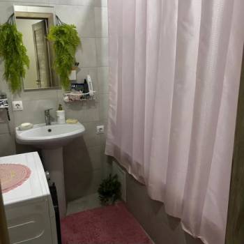 Сдается 2-х комнатная квартира, 65 м²