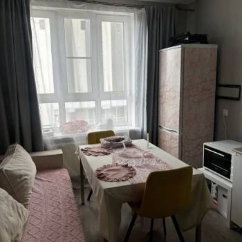 Сдается 2-х комнатная квартира, 65 м²