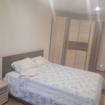 Продается 1-комнатная квартира, 40 м²
