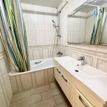 Сдается 2-х комнатная квартира, 50 м²