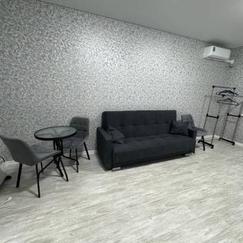 Продается 1-комнатная квартира, 44 м²