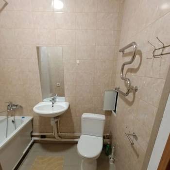 Сдается 1-комнатная квартира, 41 м²