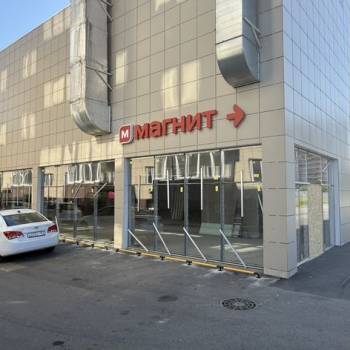 Сдается Торговое помещение, 200 м²