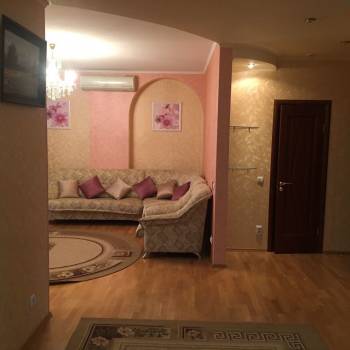 Сдается Многокомнатная квартира, 105 м²