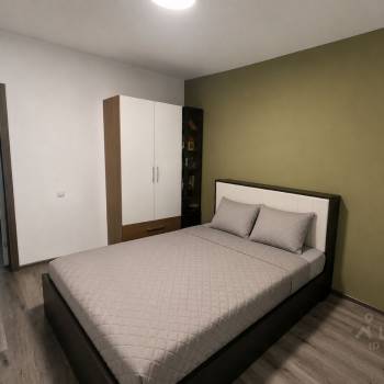 Сдается 1-комнатная квартира, 47 м²
