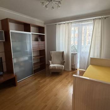 Продается 1-комнатная квартира, 46,6 м²
