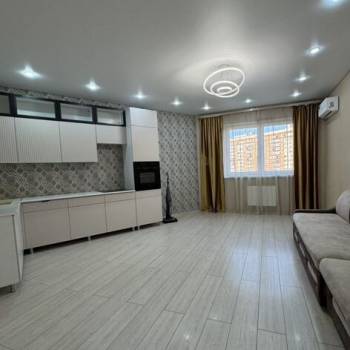 Сдается Многокомнатная квартира, 108 м²