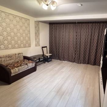 Сдается 1-комнатная квартира, 39 м²