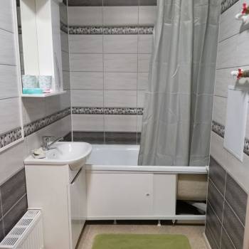 Сдается 2-х комнатная квартира, 65 м²