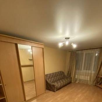 Сдается 1-комнатная квартира, 40 м²