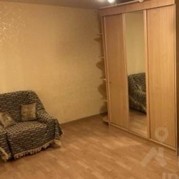 Сдается 1-комнатная квартира, 40 м²