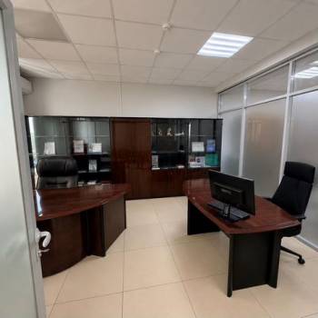 Сдается Нежилое помещение, 85 м²