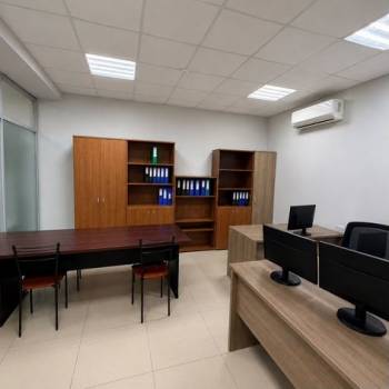Сдается Нежилое помещение, 85 м²