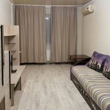 Сдается 1-комнатная квартира, 45 м²