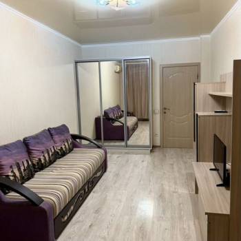 Сдается 1-комнатная квартира, 45 м²