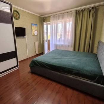 Продается 2-х комнатная квартира, 70 м²