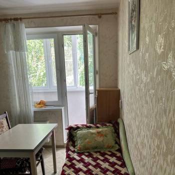 Продается 1-комнатная квартира, 43,3 м²