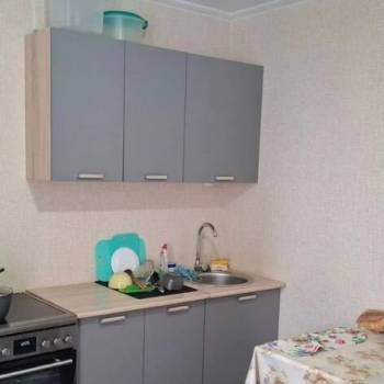 Продается 1-комнатная квартира, 40,4 м²