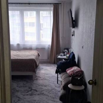 Продается 1-комнатная квартира, 40,4 м²