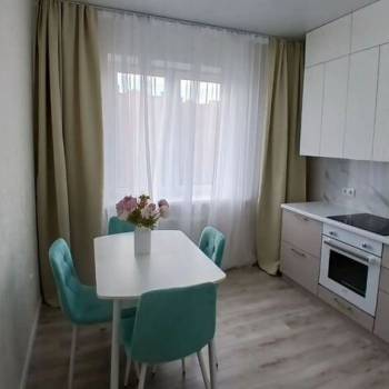 Продается 2-х комнатная квартира, 63 м²