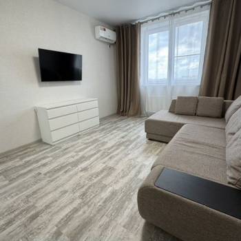 Продается 1-комнатная квартира, 41,4 м²