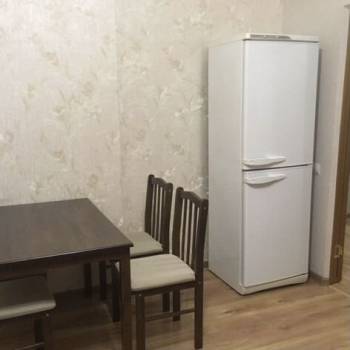 Сдается 2-х комнатная квартира, 64 м²