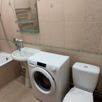 Сдается 2-х комнатная квартира, 64 м²