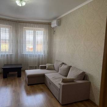 Сдается 2-х комнатная квартира, 64 м²