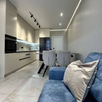 Продается 3-х комнатная квартира, 105 м²
