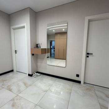 Продается 3-х комнатная квартира, 105 м²