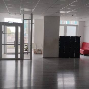 Продается Нежилое помещение, 72 м²