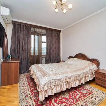 Продается Многокомнатная квартира, 88,6 м²