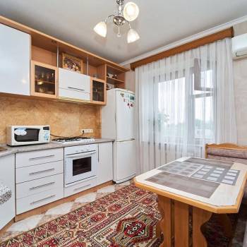 Продается Многокомнатная квартира, 88,6 м²