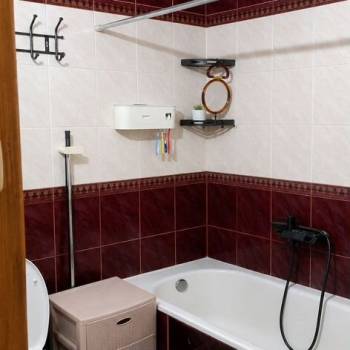 Продается 3-х комнатная квартира, 65 м²