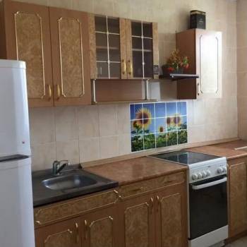 Сдается 2-х комнатная квартира, 60 м²