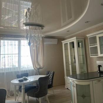 Сдается 2-х комнатная квартира, 85 м²