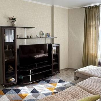 Сдается 1-комнатная квартира, 44 м²