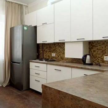 Продается 1-комнатная квартира, 38 м²
