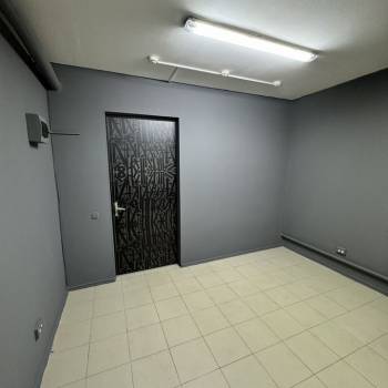 Продается Нежилое помещение, 14 м²