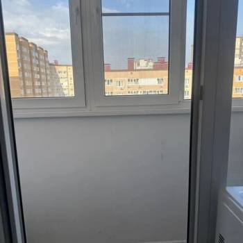 Продается 1-комнатная квартира, 37 м²