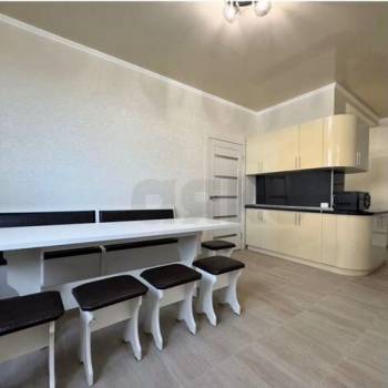 Продается Многокомнатная квартира, 148 м²