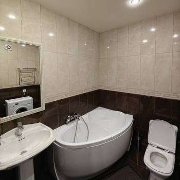 Сдается 1-комнатная квартира, 50 м²