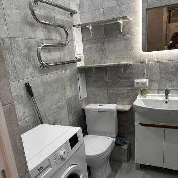 Сдается 1-комнатная квартира, 42 м²
