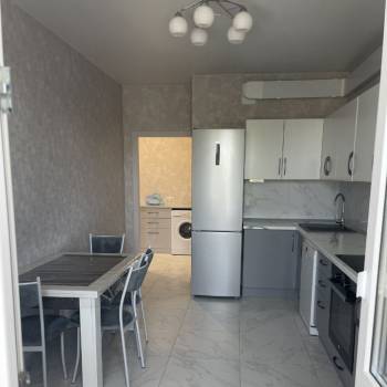 Сдается 1-комнатная квартира, 43 м²