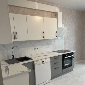 Сдается 1-комнатная квартира, 43 м²